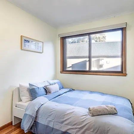 Magnificent Eltham House With Stunning View Villa Exterior photo