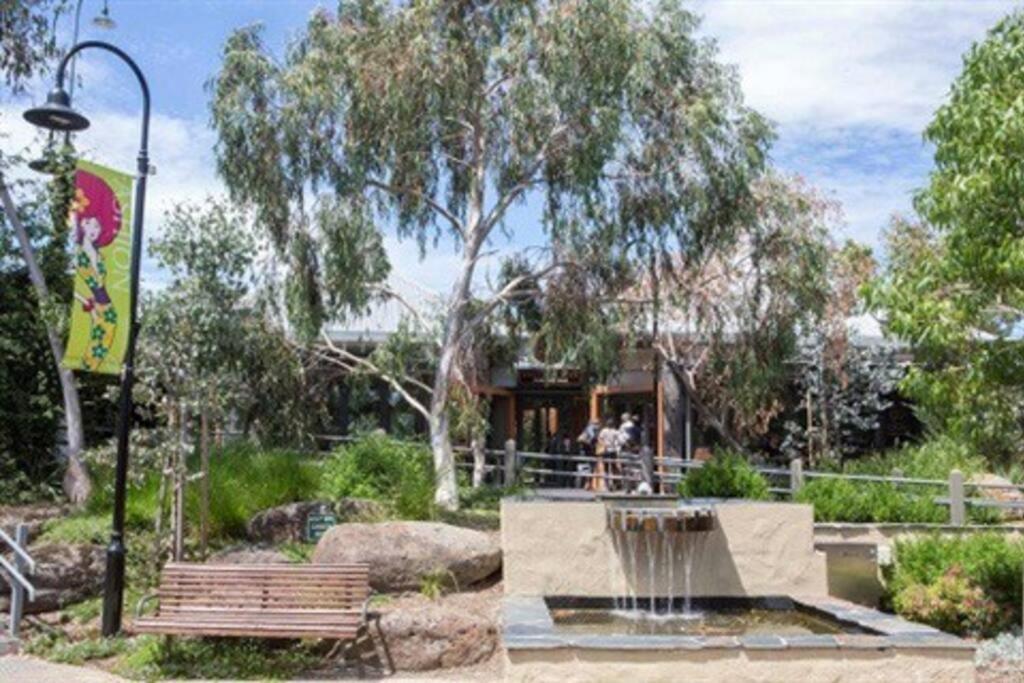 Villa Magnificent House With Stunning View Eltham